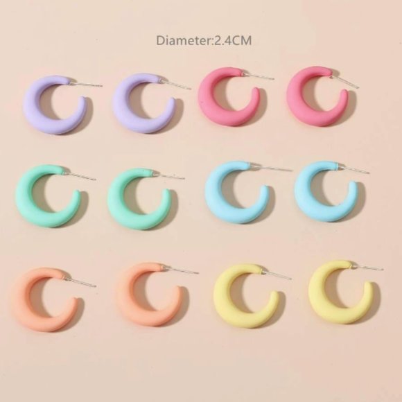 3/$20 fun colorful earrings pack - Picture 9 of 11